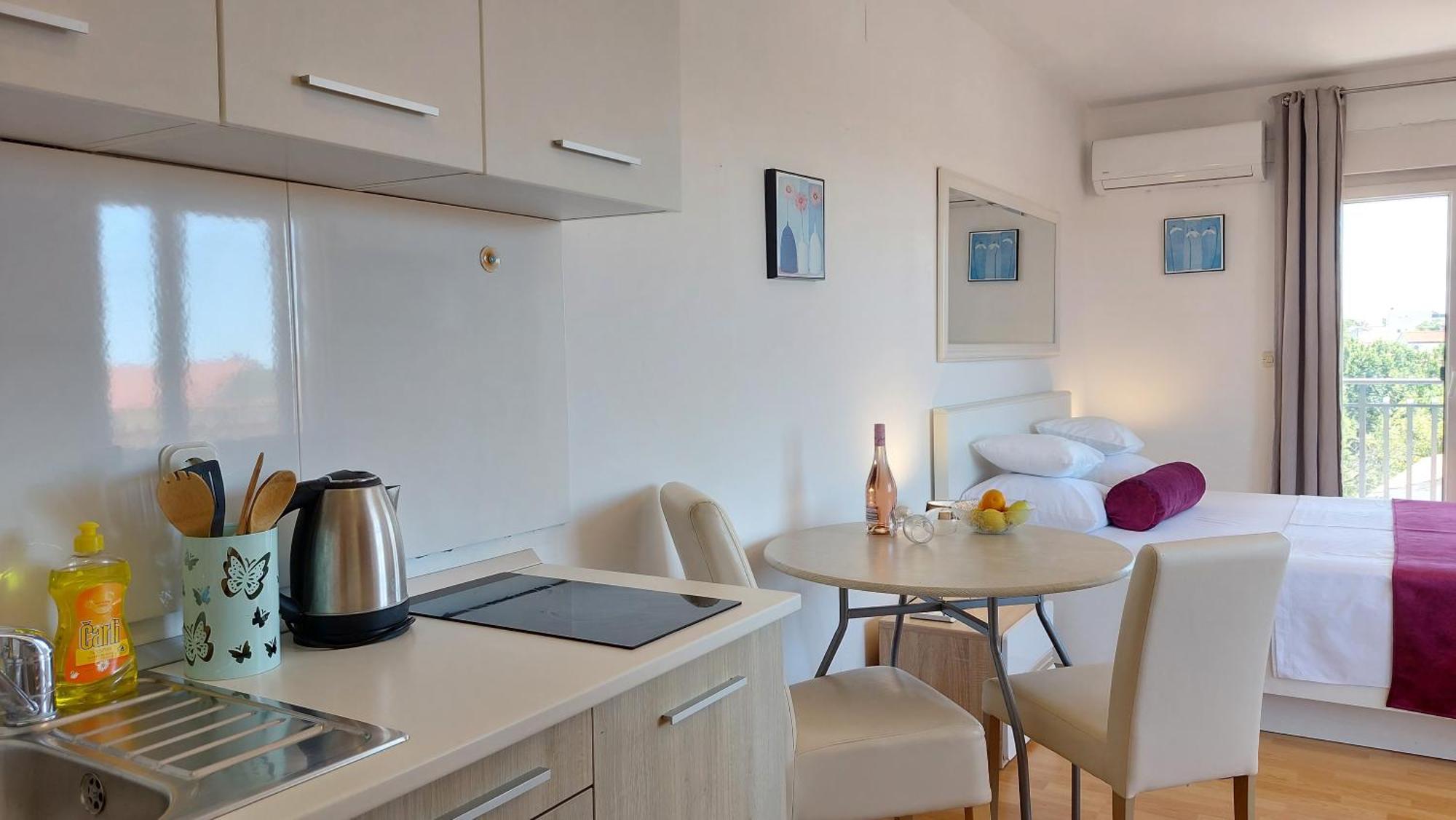 Sea Side Apartments Vodice Luaran gambar